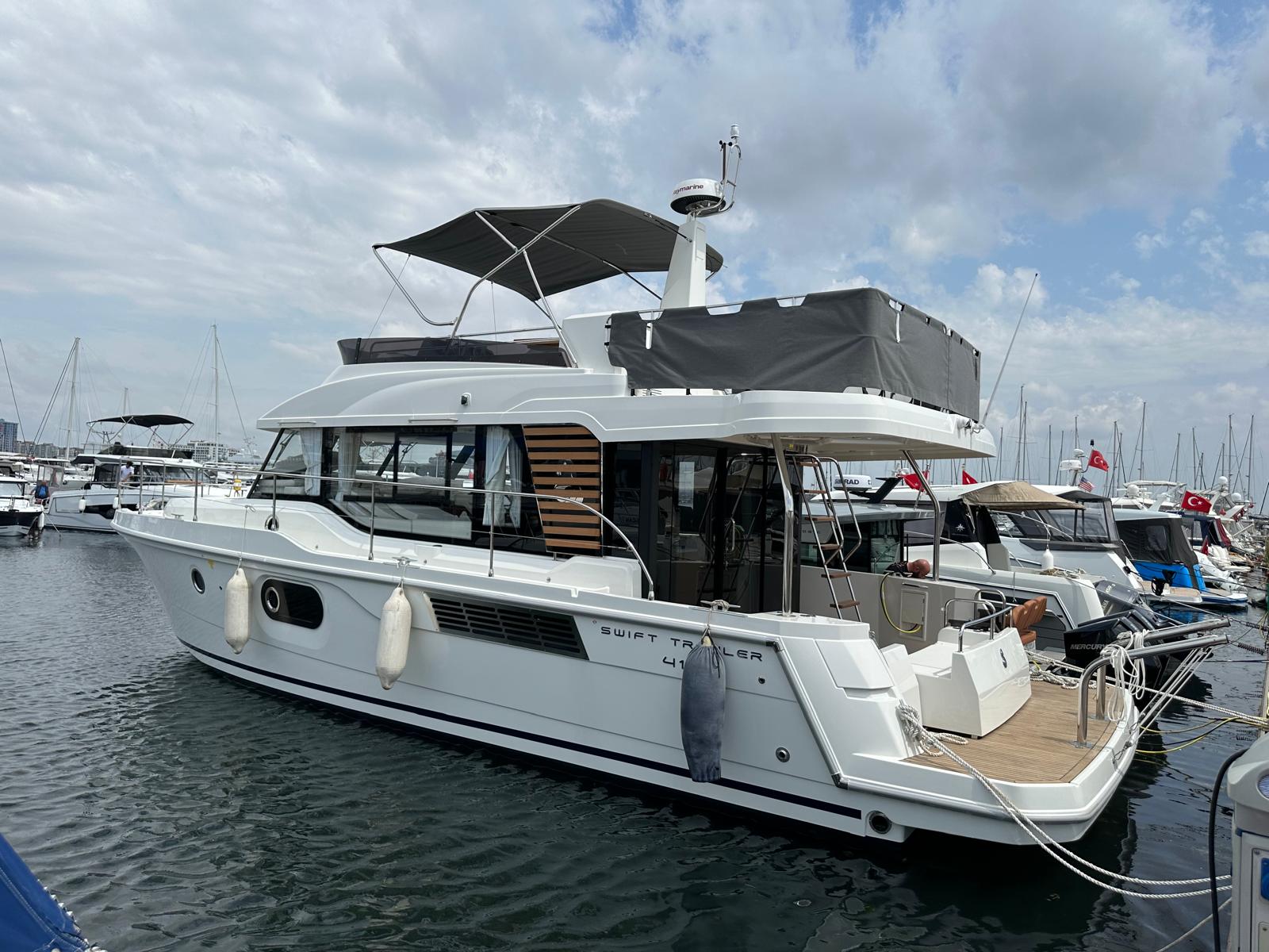 SWIFT TRAWLER 41 FLY