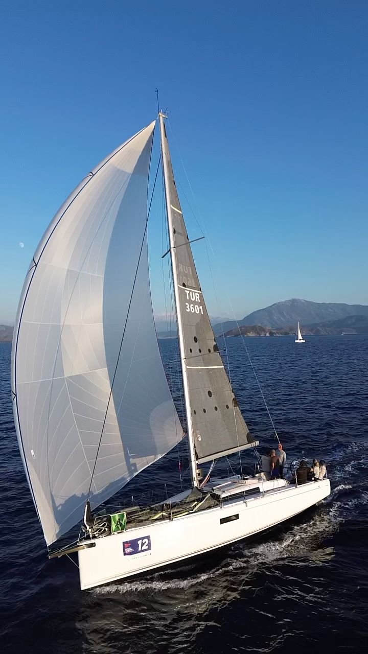 BENETEAU FIRST 36